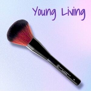 Young Living Essential Oils Savvy Minerals XL Veil Powder Brush NWT
